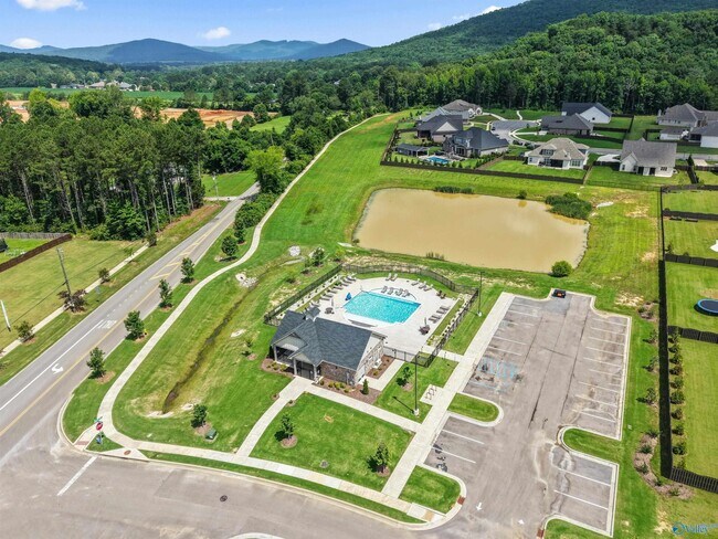 Building Photo - 8824 Old Middlestown Rd SE