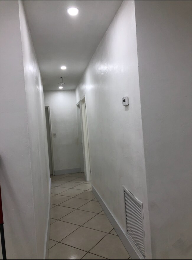 Building Photo - 14321 Boggs Dr