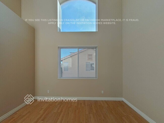 Building Photo - 903 Clear Diamond Ave