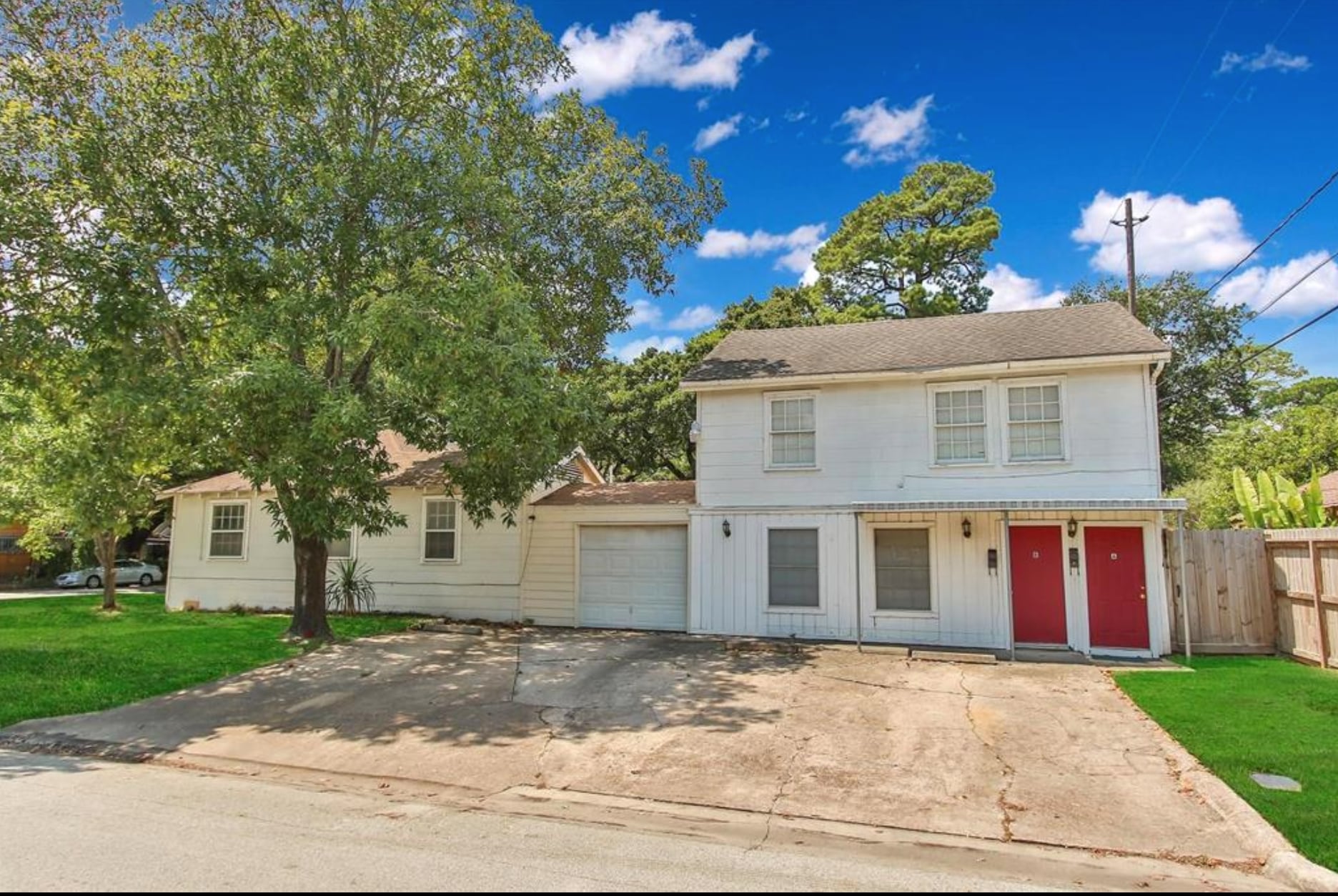 One-car Garage incl. plus assigned parking space plus plenty of street parking - 417 Sue St