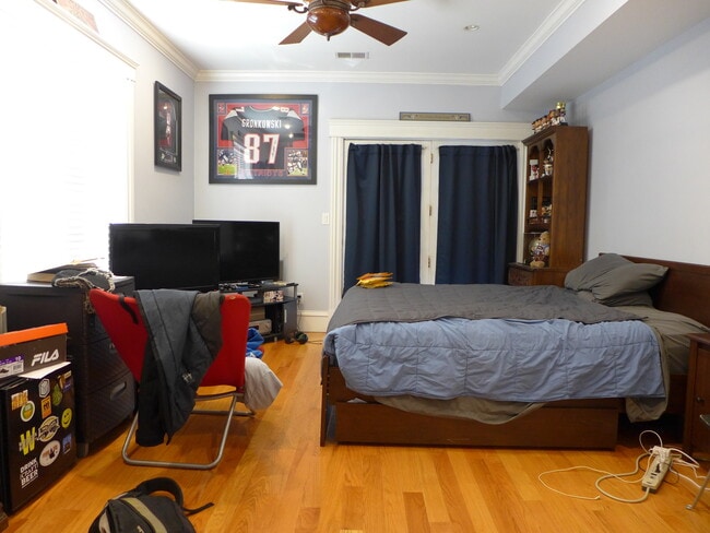 Building Photo - 117 Nonantum St