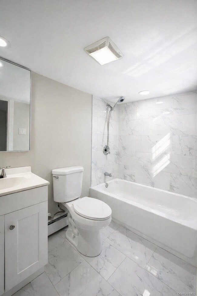 Building Photo - 660 N Dunton Ave