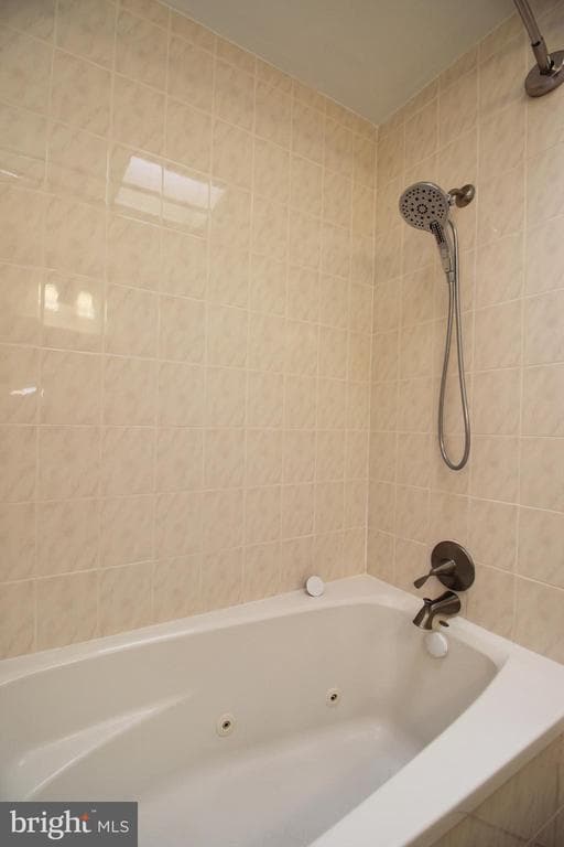 Building Photo - 6215 Gemini Ct