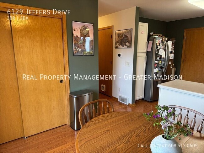 Building Photo - 6129 Jeffers Dr