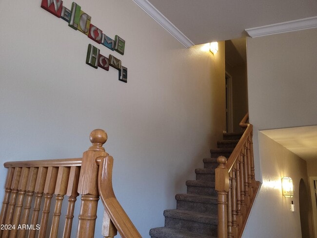 Building Photo - 8729 W Columbine Dr