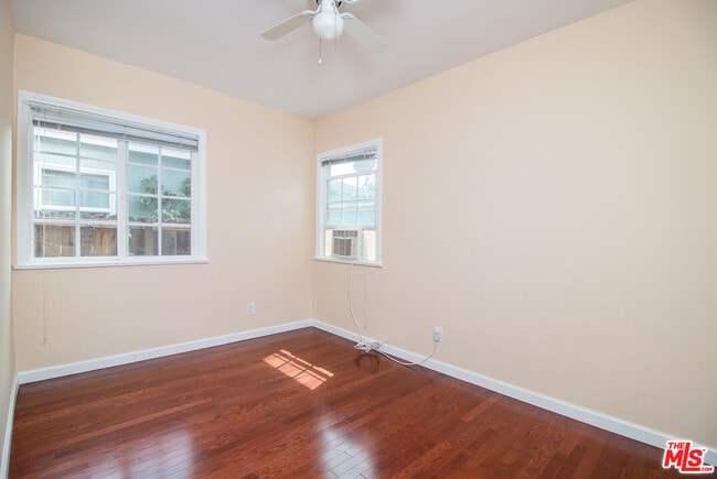 Building Photo - 5107 Overland Ave