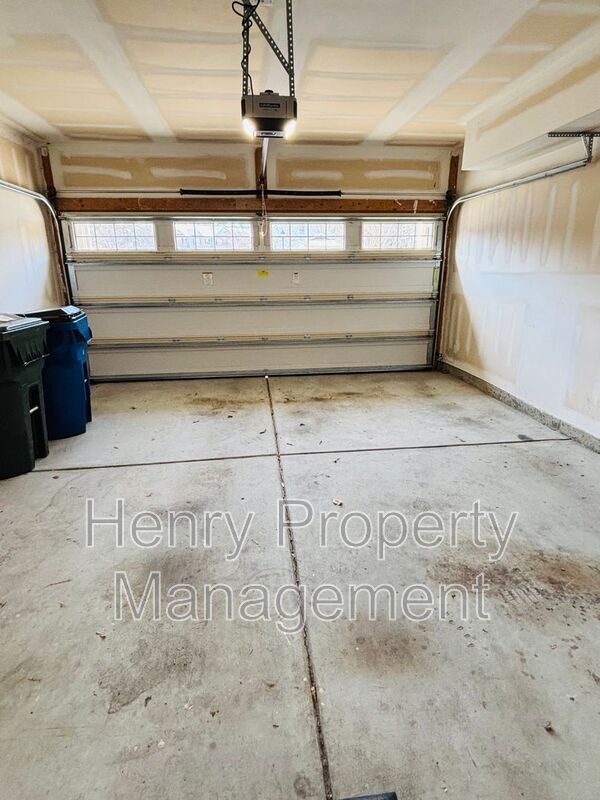 Building Photo - 8302 Primanti Blvd