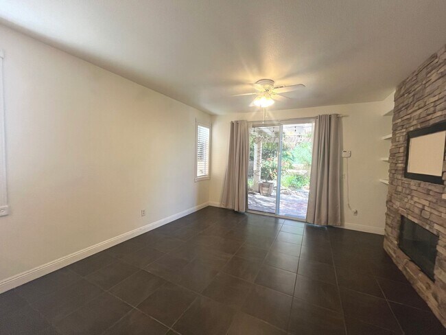 Building Photo - Discover this Gem w/sparkling pool & spa!