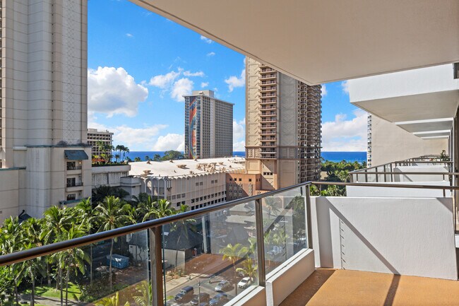 Building Photo - 1860 Ala Moana Blvd