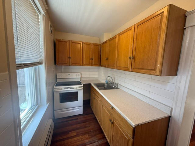Building Photo - 3037 Agate St