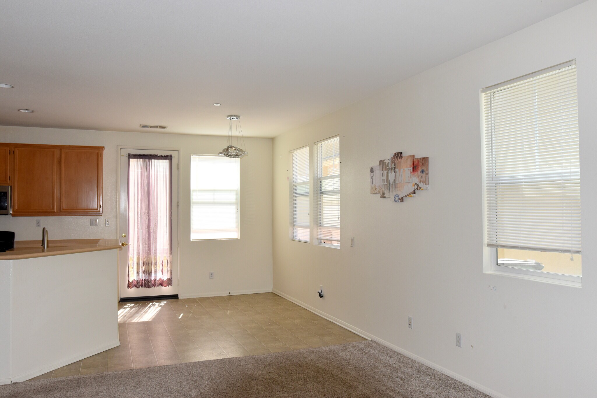 Building Photo - 25841 Silva Ct