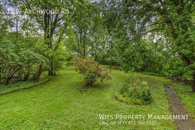 Building Photo - 1412 Archwood Rd