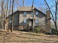 Building Photo - 384 Sherburne Cove