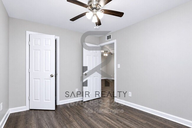 Building Photo - 371 Lanier St NW