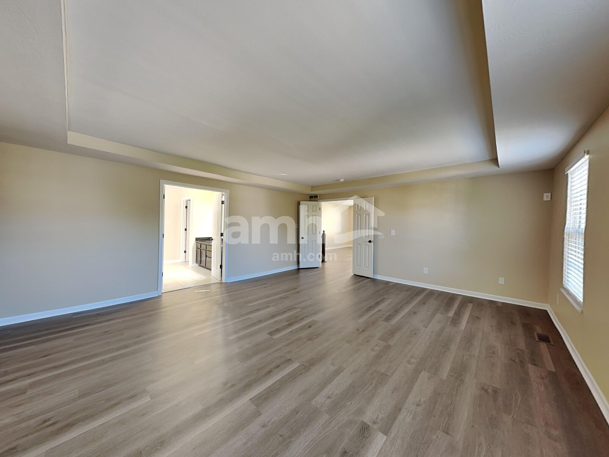 Building Photo - 8333 Parori Ln
