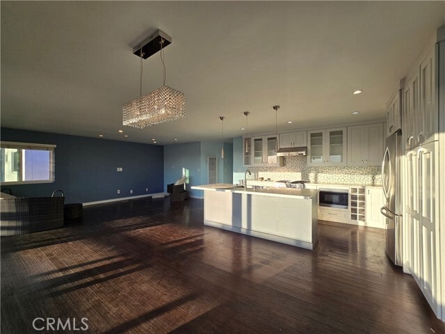 Building Photo - 509 N Helberta Ave