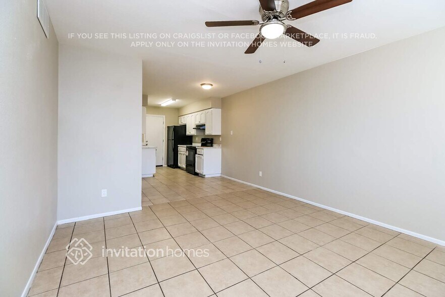 Building Photo - 535 S Udall