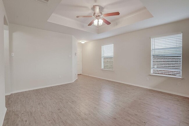 Building Photo - 476 Moonwalker Trail