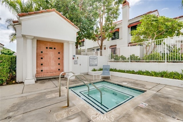 Building Photo - 19442 Sunray Ln