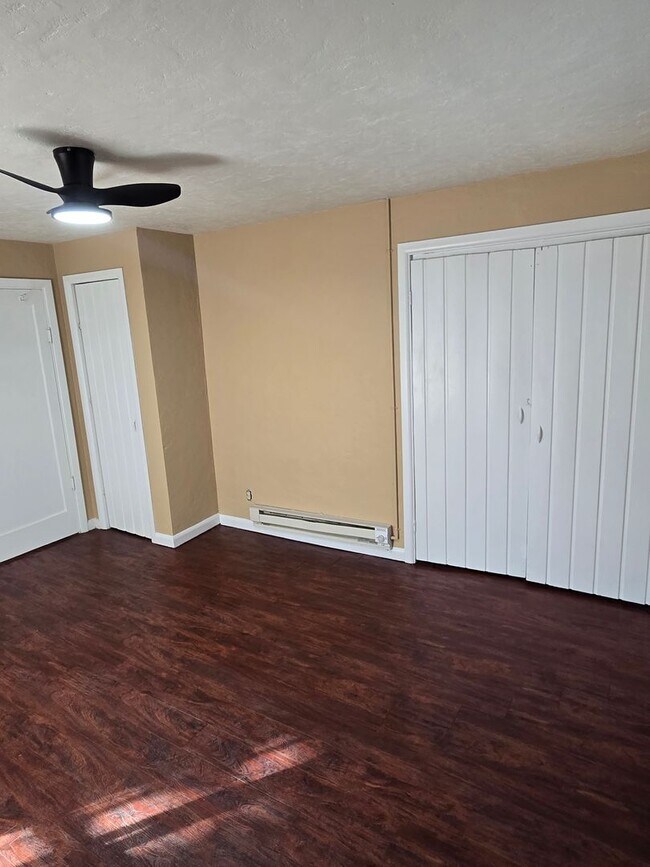 Building Photo - San426