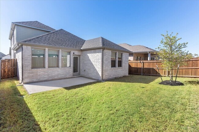 Building Photo - 608 Cottage Wood Dr