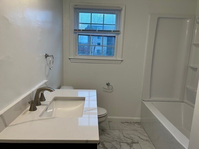 Building Photo - 38 Reservoir St