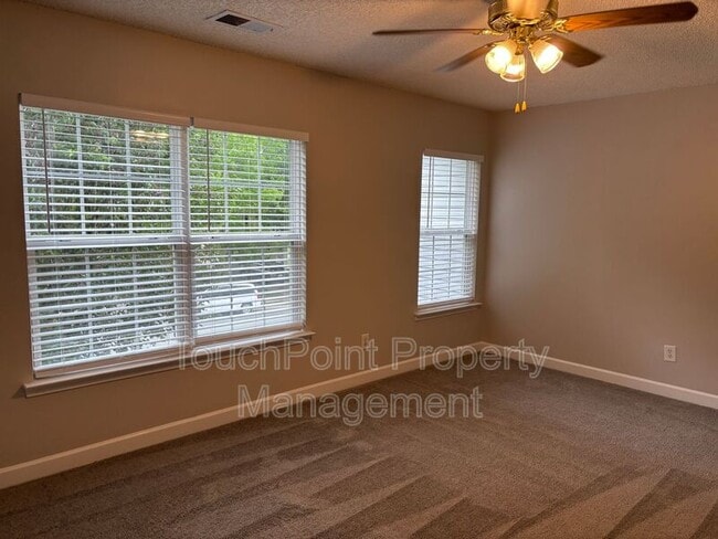 Building Photo - 2032 Beckwith Ln