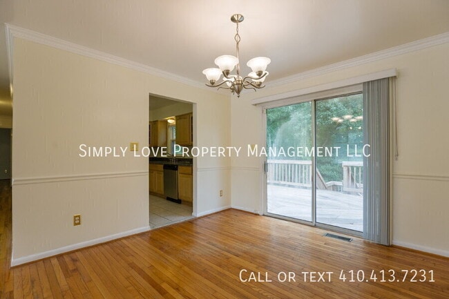 Building Photo - 2411 Old Gate Ct