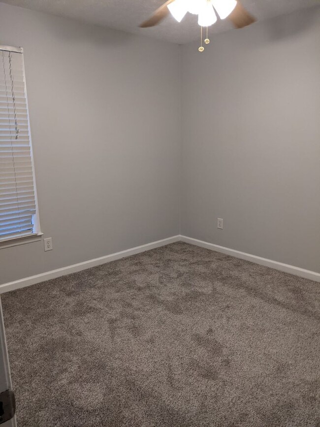 Building Photo - bamfo415