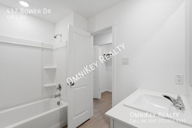 Building Photo - 417 Bower Dr