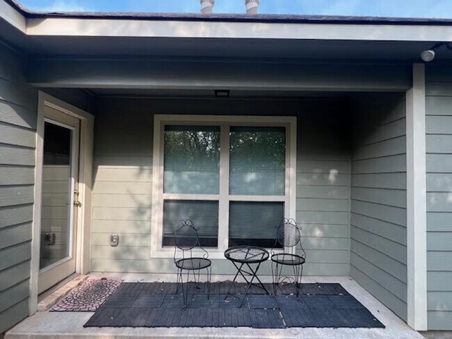 Building Photo - 1106 Merganser Way