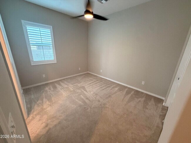 Building Photo - 5151 N 181st Dr