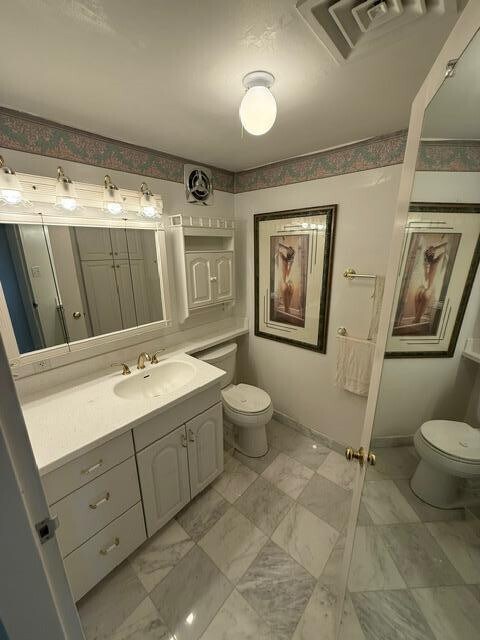 Building Photo - 6125 E Indian School Rd