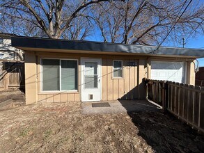 Building Photo - Your Private Oasis in Old Town Discover the "hidden gem" of The Melville.