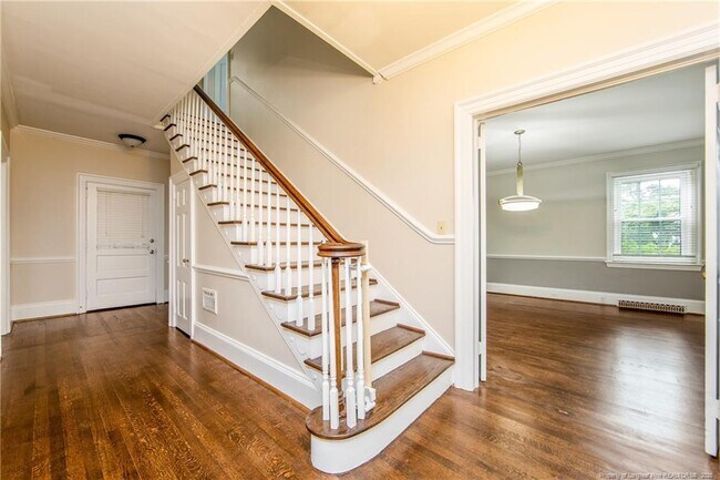 Building Photo - 220 Bradford Ave