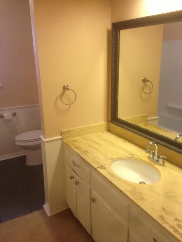 Building Photo - Complete Remodel on this beauty in Bethany