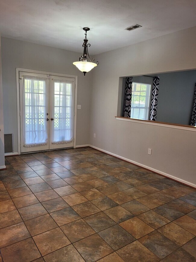 Building Photo - 406 Nicked Pin Pl