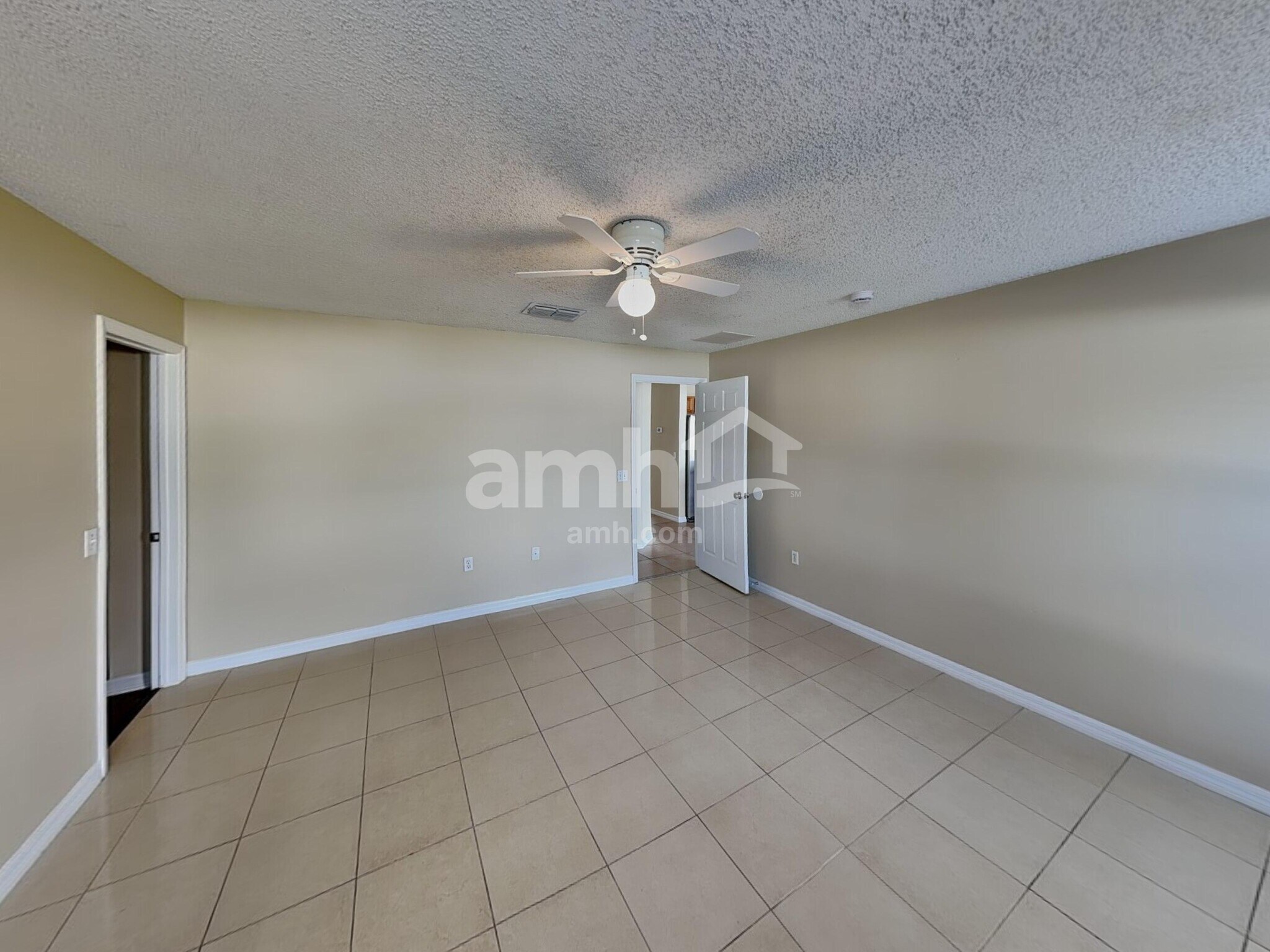 Building Photo - 2809 Sherbrook Ct