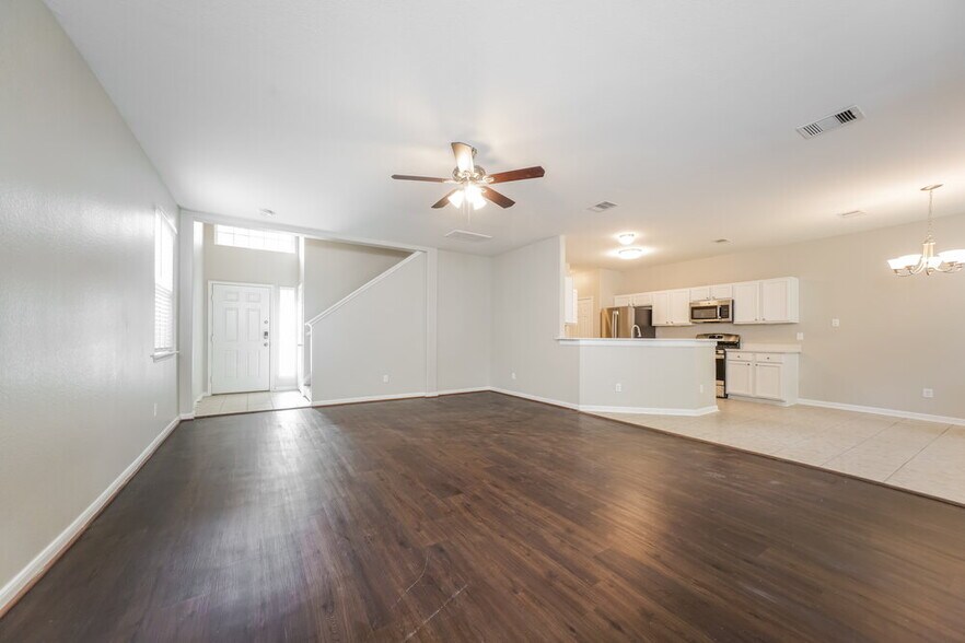 Building Photo - 13034 Rose Landing Dr