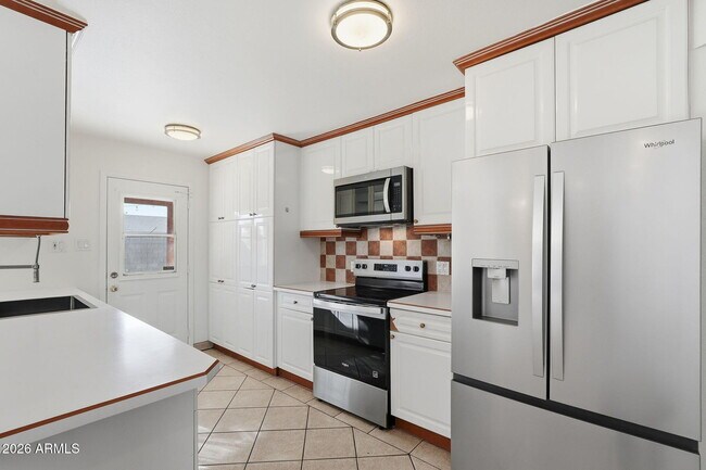 Building Photo - 2503 S Jentilly Ln