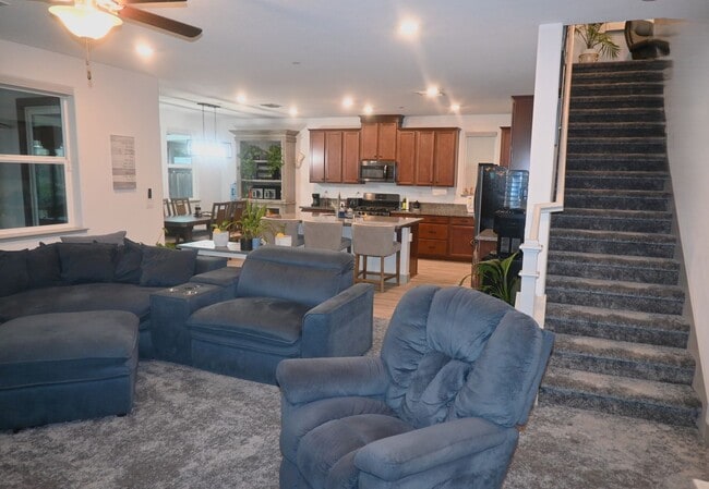 Building Photo - 10060 Carinata Dr