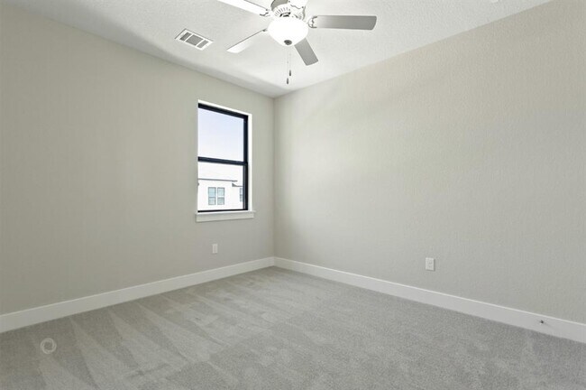Building Photo - 12314 Maypole Bend