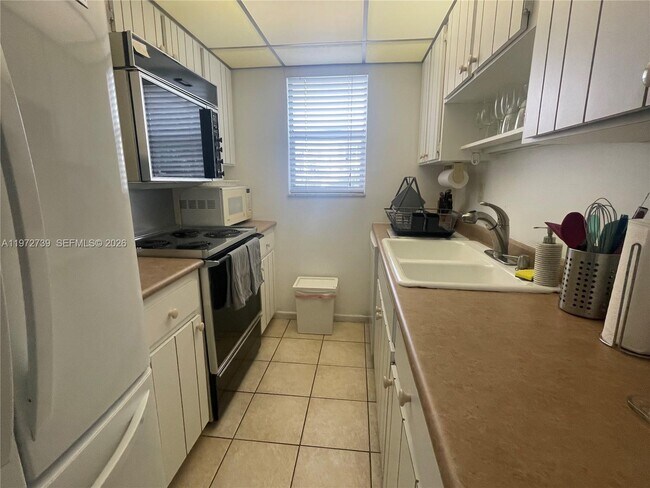 Building Photo - 201 178th Dr