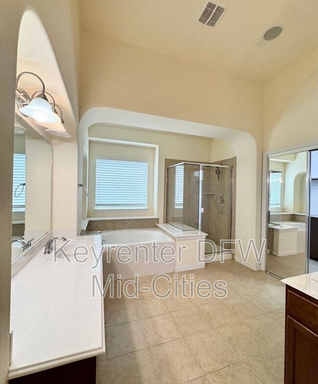Building Photo - 8608 Newcastle Bend