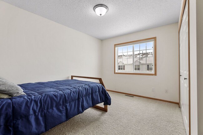 Building Photo - Amenity-Packed Bailey’s Arbor Townhome — Available June 1!