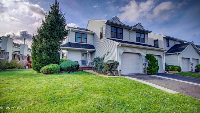 Primary Photo - 141 Chestnut Way