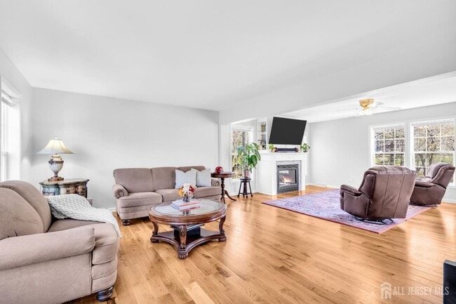 Building Photo - 108 Miller Ave