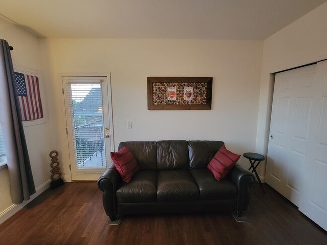 Building Photo - 4451 S Ammons St