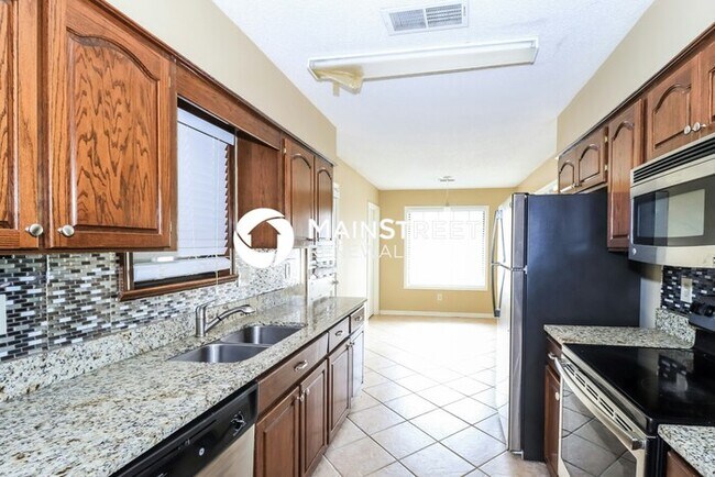 Building Photo - 3 Bedroom Pet-Friendly Home in Bartlett, T...