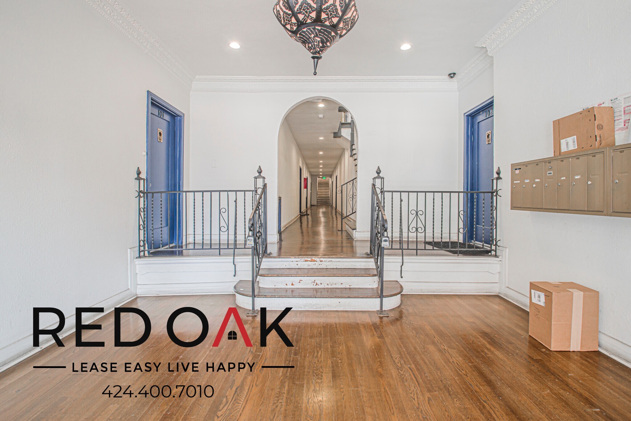 Building Photo - 1818 Whitley Ave